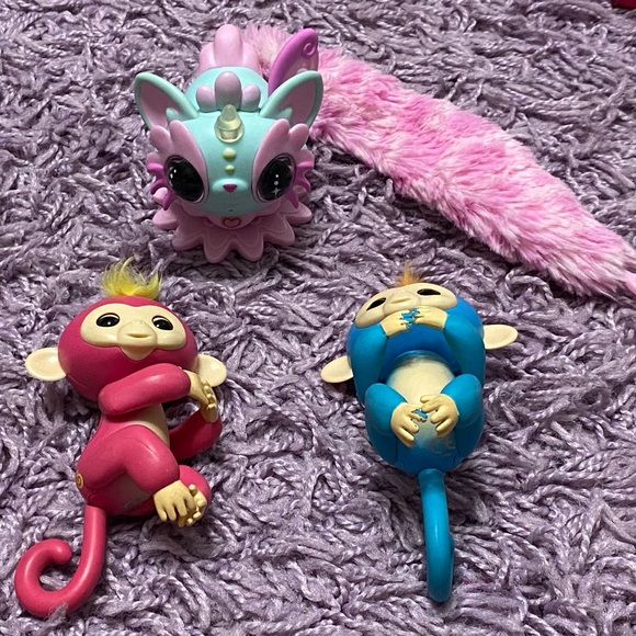 Pixie Belles - Interactive Enchanted Animal Toy, Aurora (Turquoise) - Picture 15 of 15